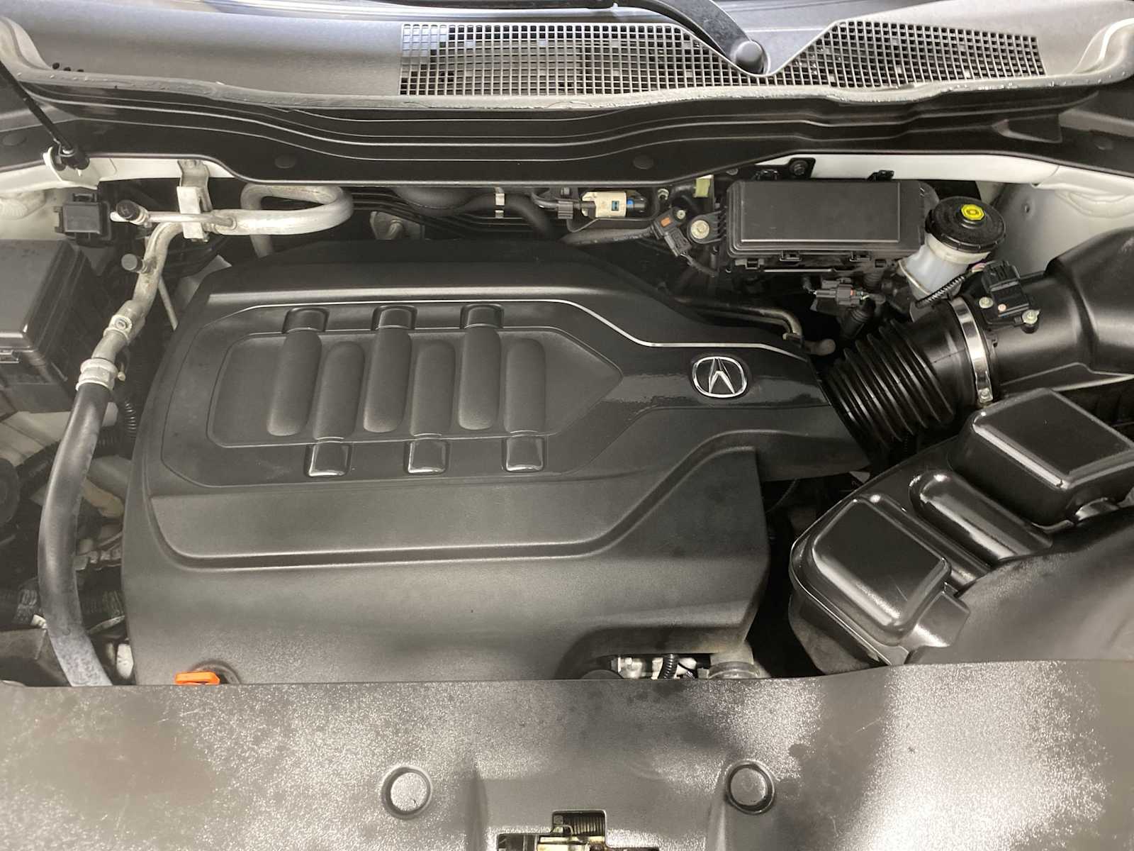 2020 Acura MDX Technology SH-AWD photo 9