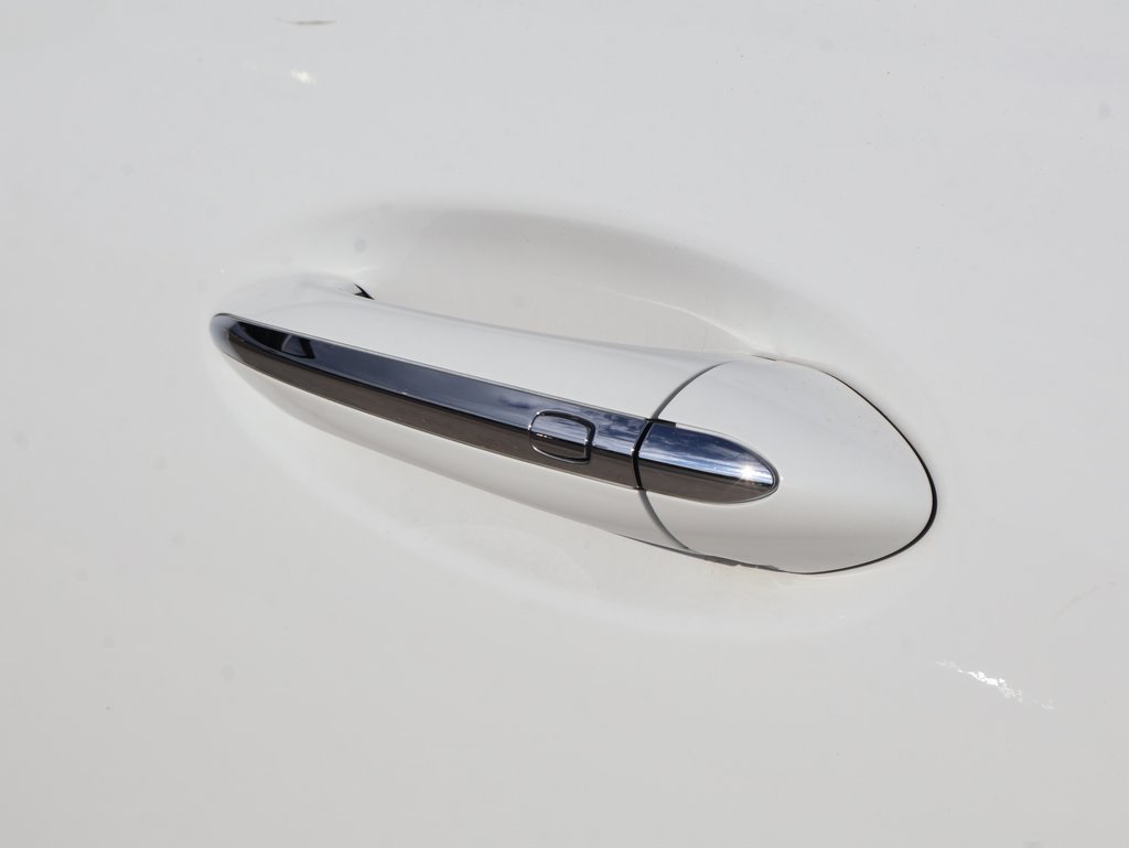 2024 Buick Encore GX Sport Touring photo 16