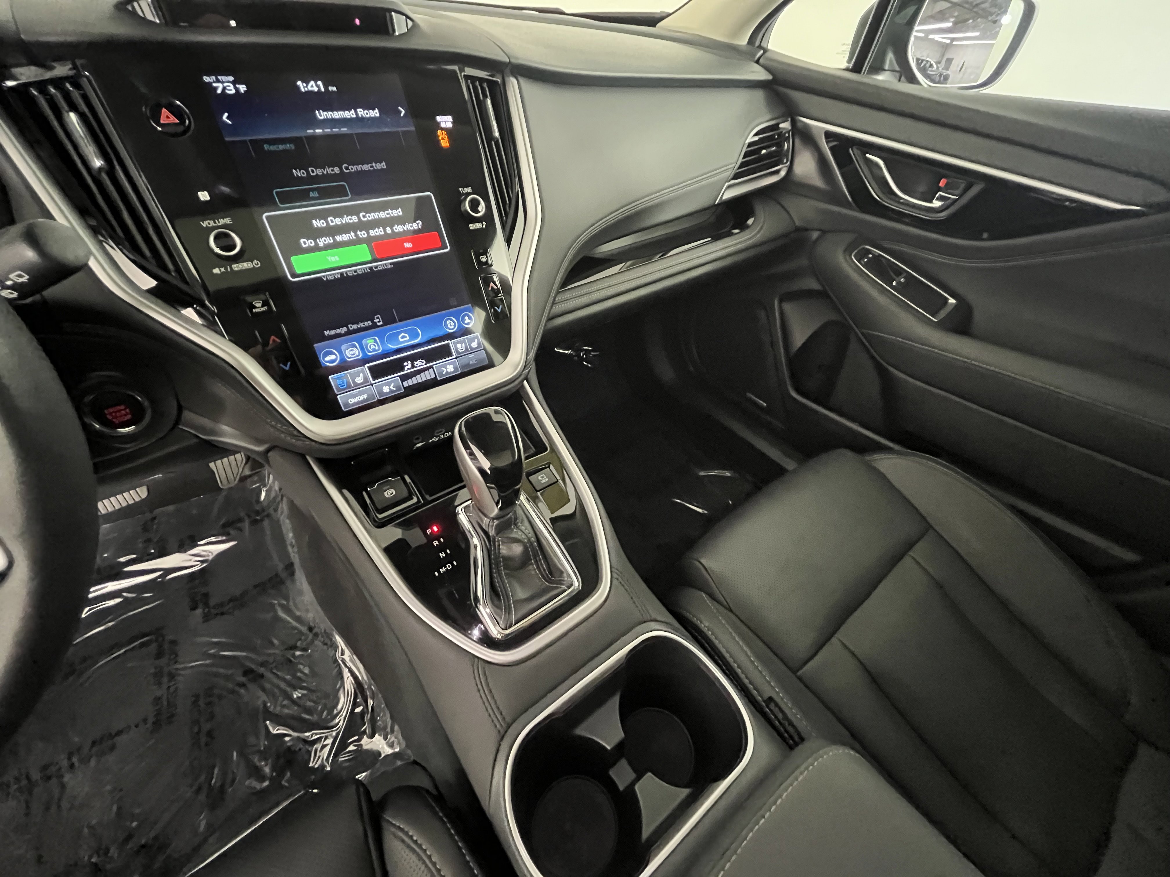 2025 Subaru Outback Touring XT photo 4