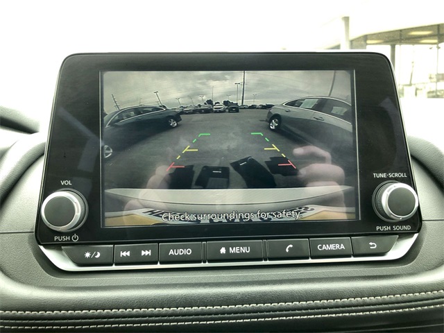 2024 Nissan Rogue SV photo 8