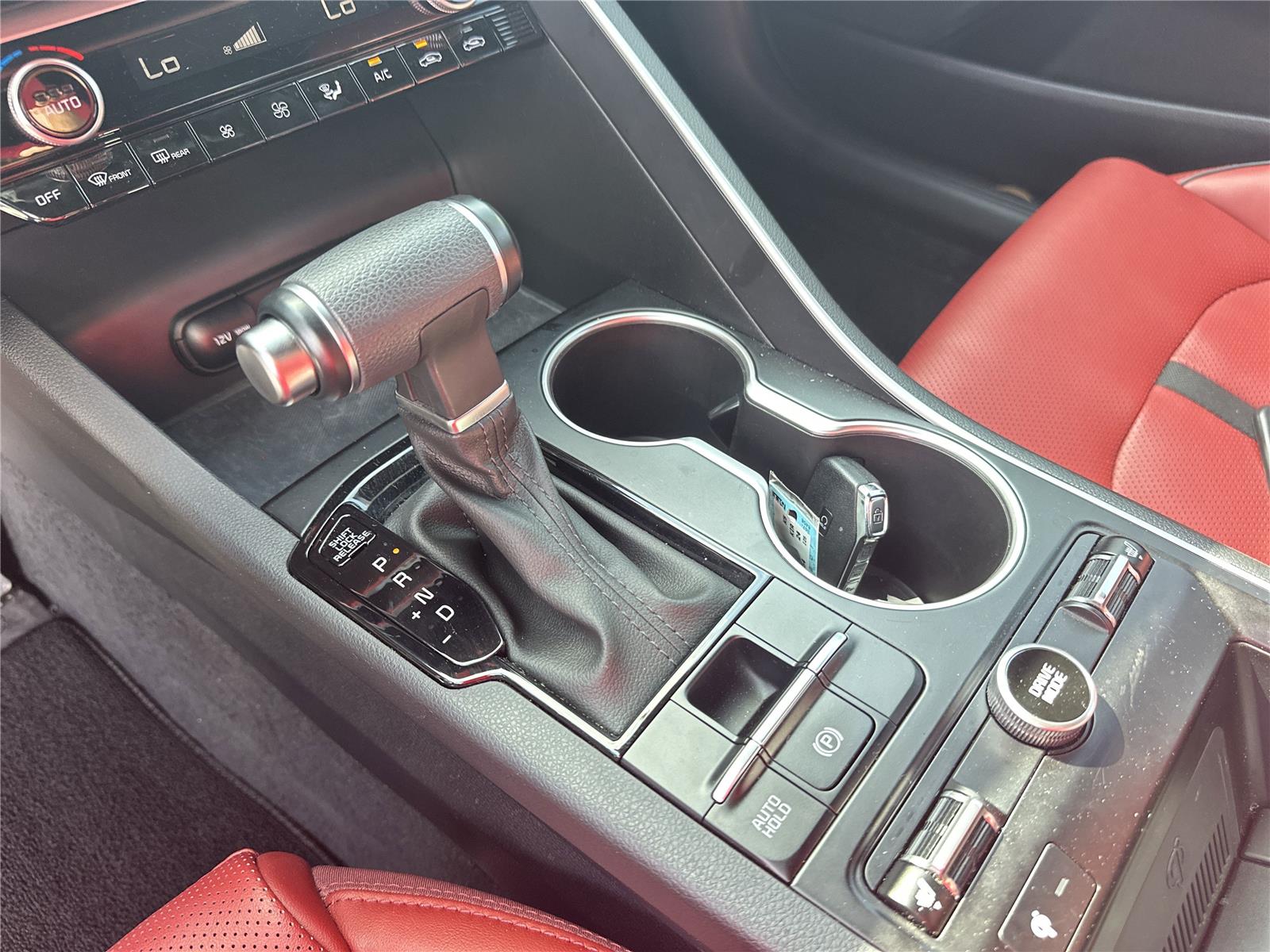 2024 Kia K5 GT-Line photo 13