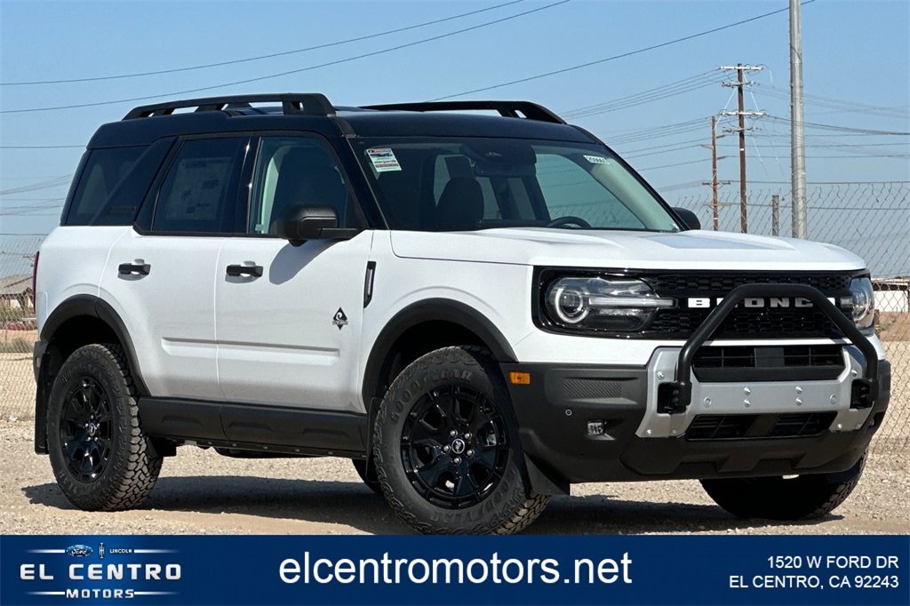 2025 Ford Bronco Sport Outer Banks's photo