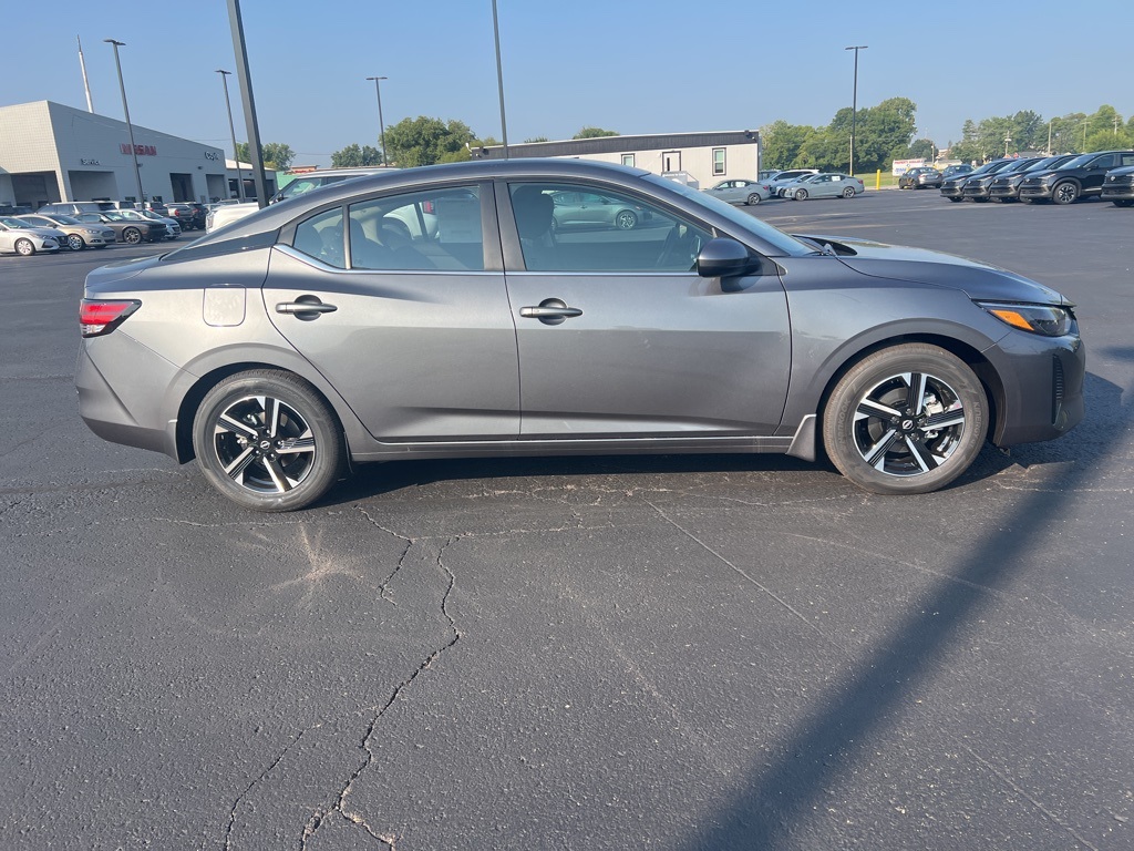 2025 Nissan Sentra SV photo 2