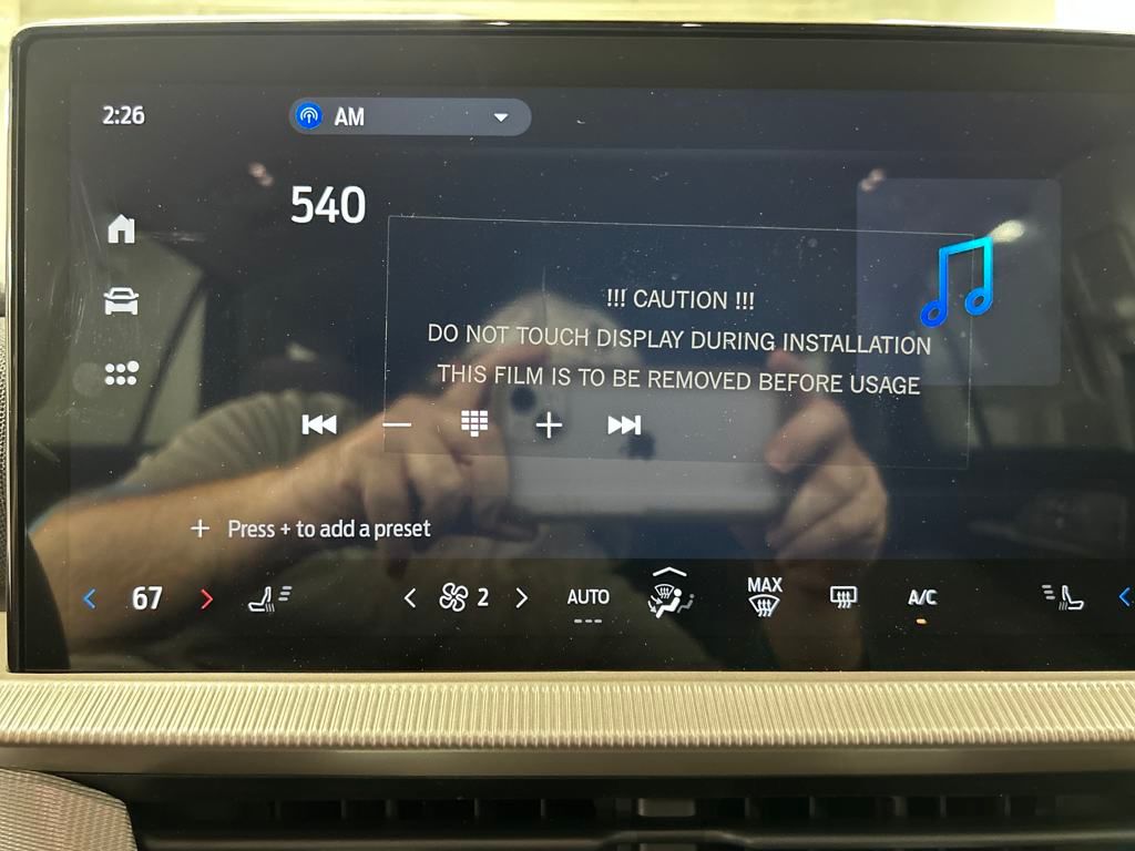 2025 Ford Explorer photo 19