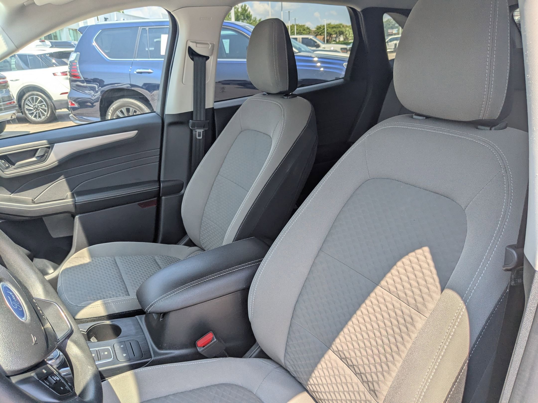 2022 Ford Escape SE photo 12