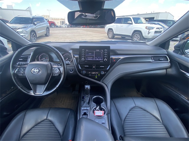 2023 Toyota Camry SE photo 18