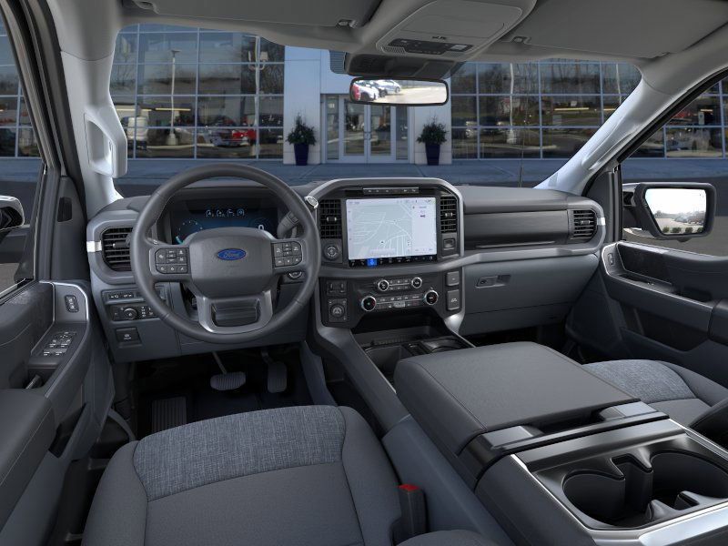 2024 Ford F-150 XLT photo 9
