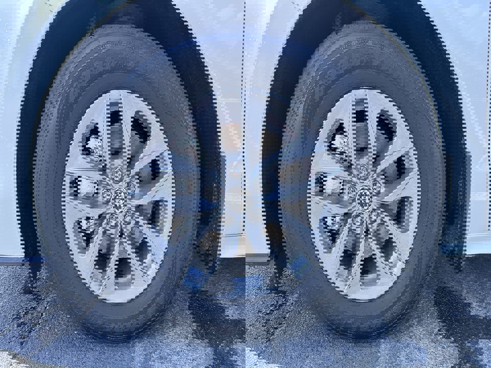5TDJRKEC3MS042741
