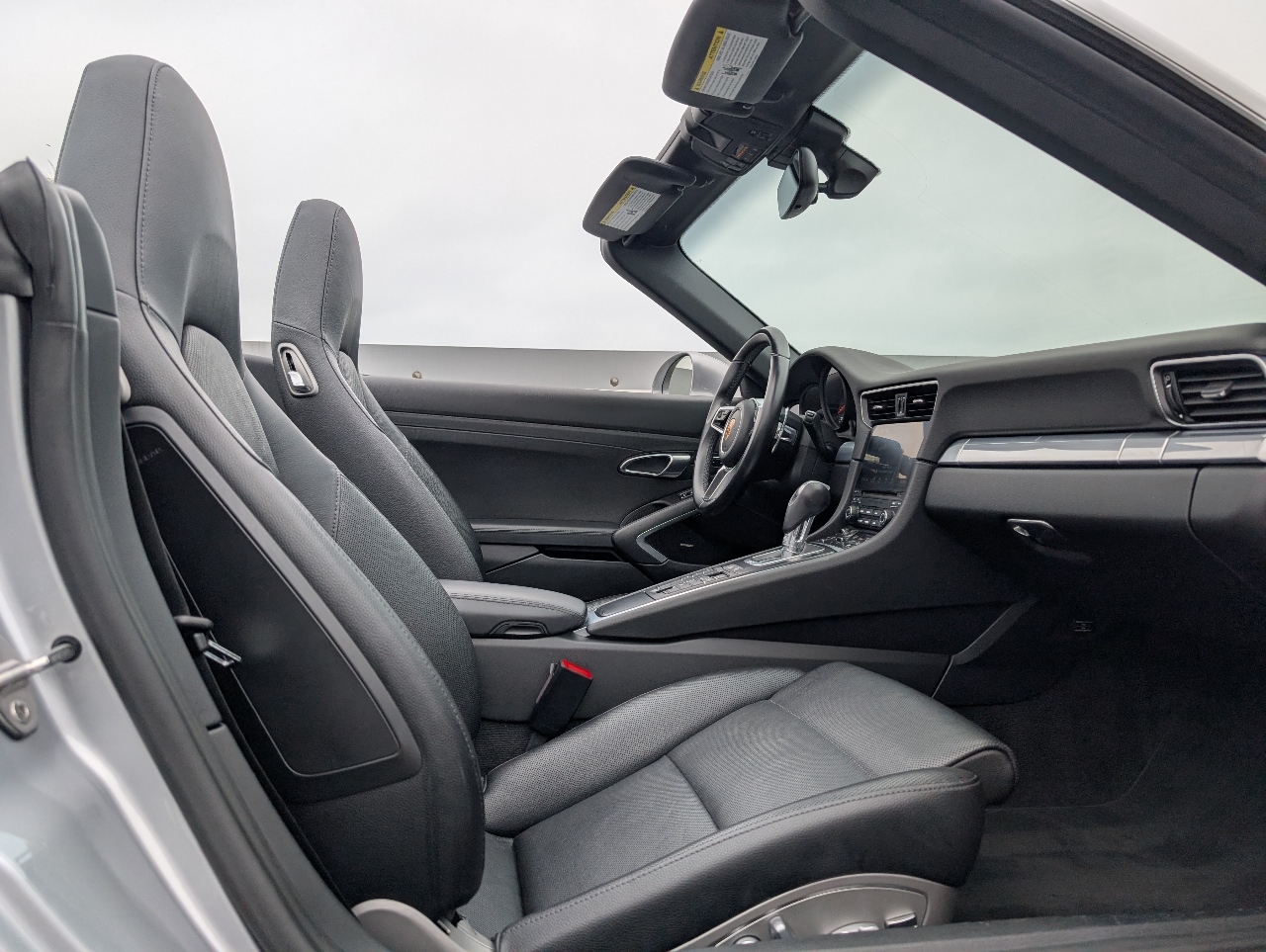 2018 Porsche 911 photo 15