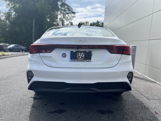 2022 Kia Forte LXS photo 14