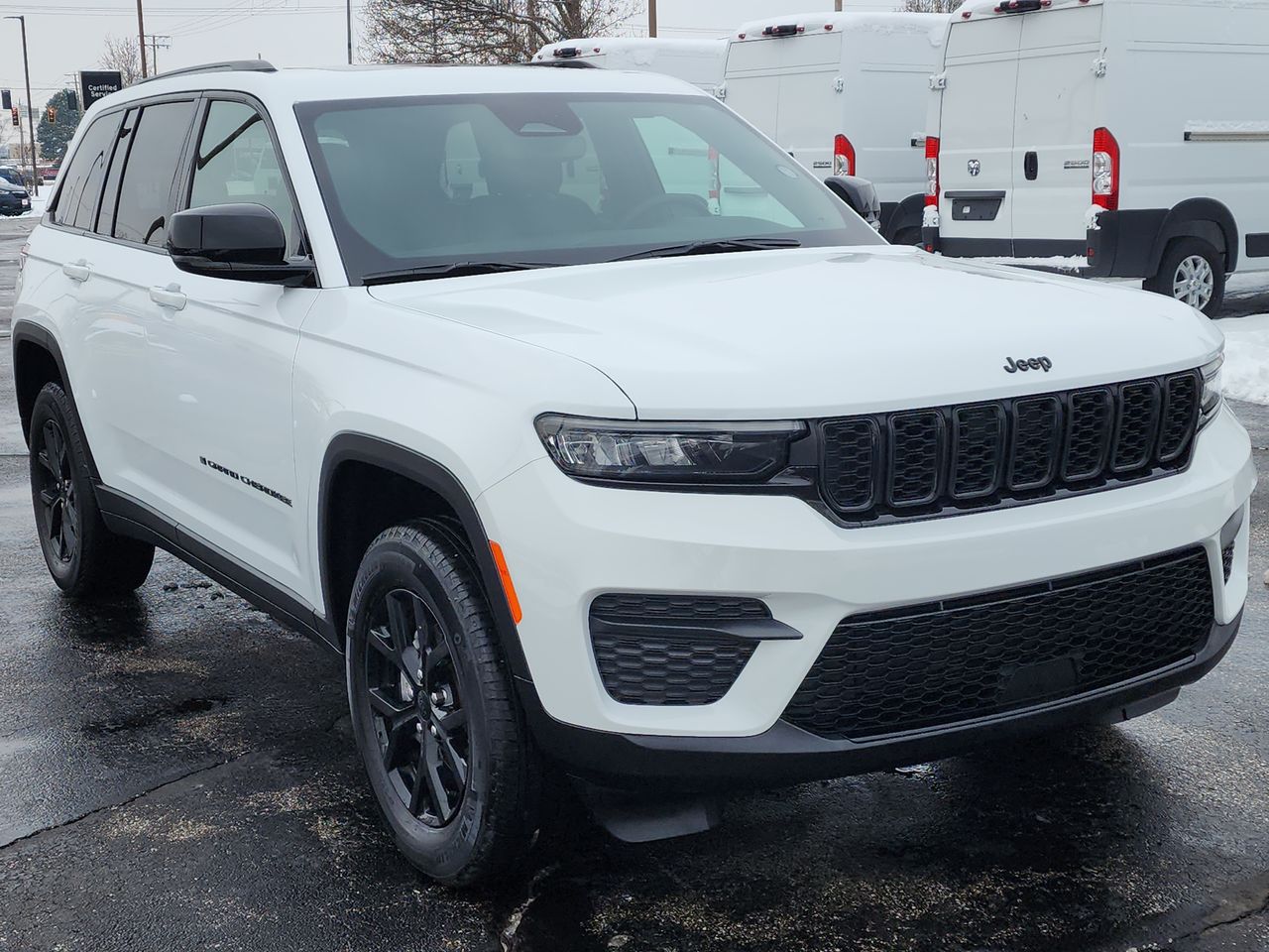 2024 Jeep Grand Cherokee Altitude's photo