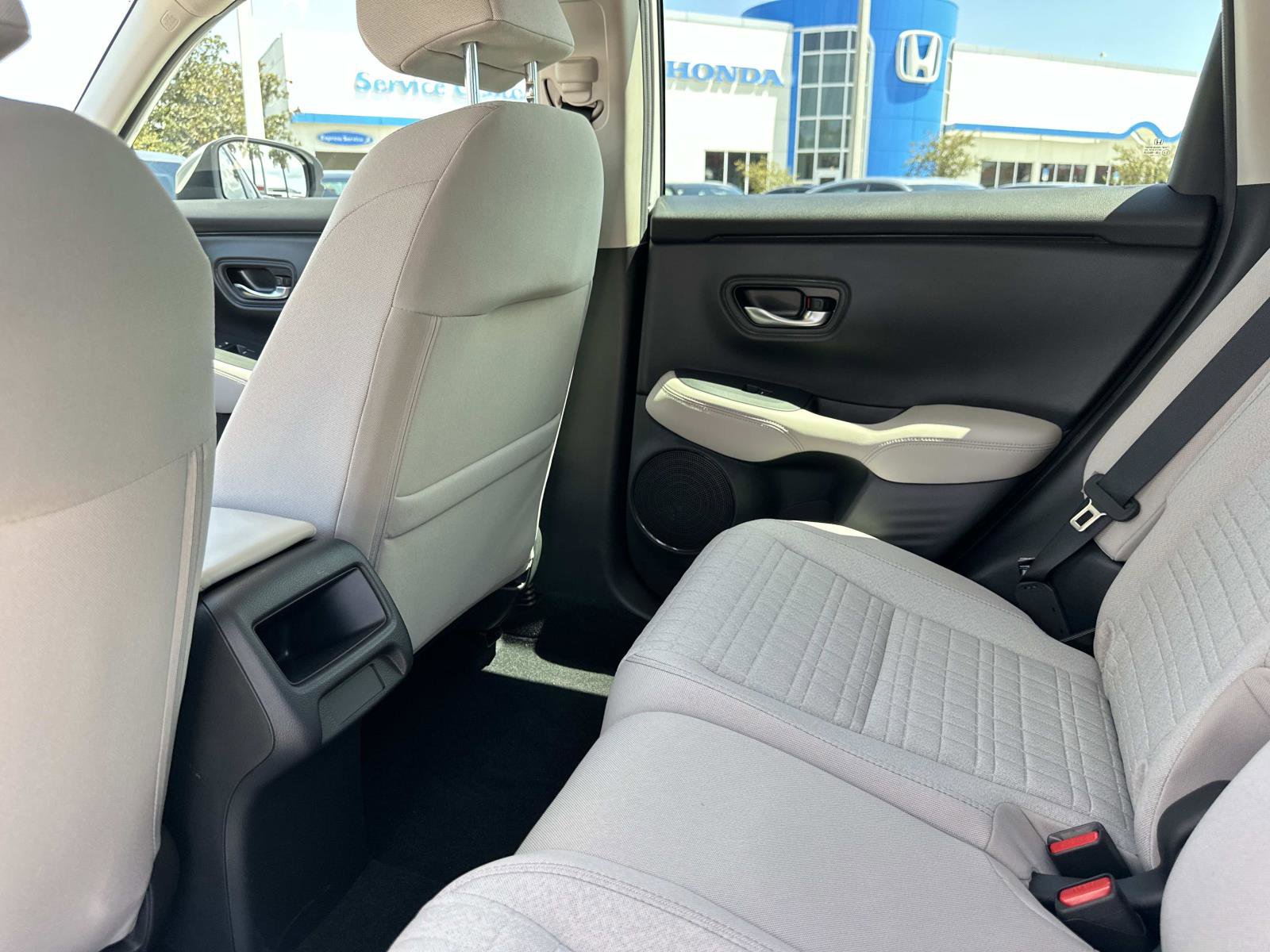 2023 Honda HR-V LX photo 12