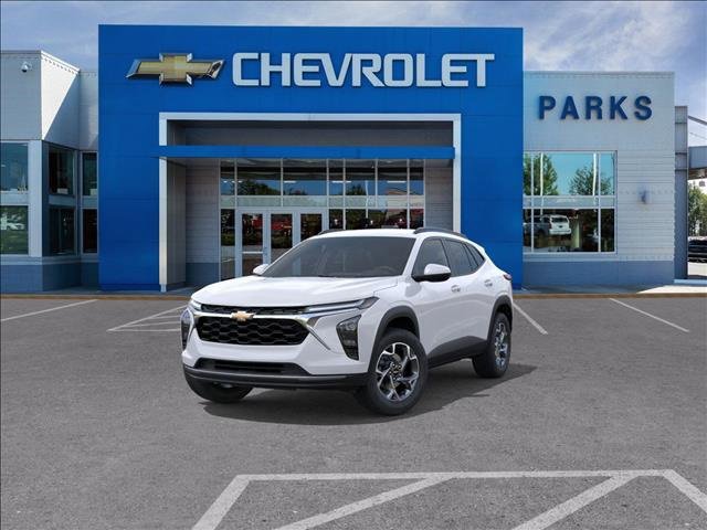 2025 Chevrolet Trax LT photo 7