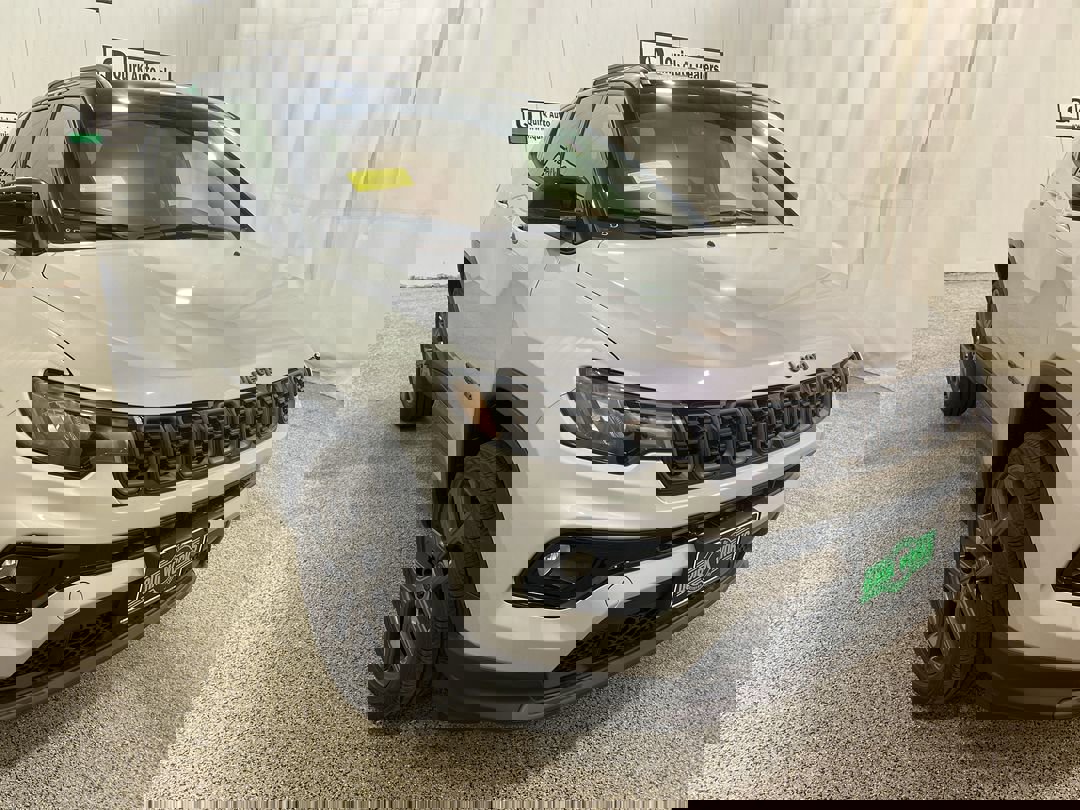 2026 Jeep Compass Limited Altitude's photo