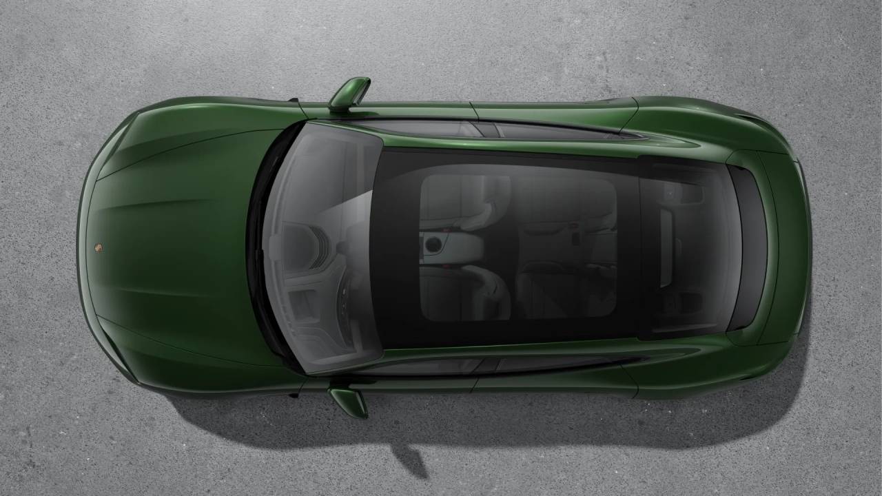 2025 Porsche Taycan photo 4