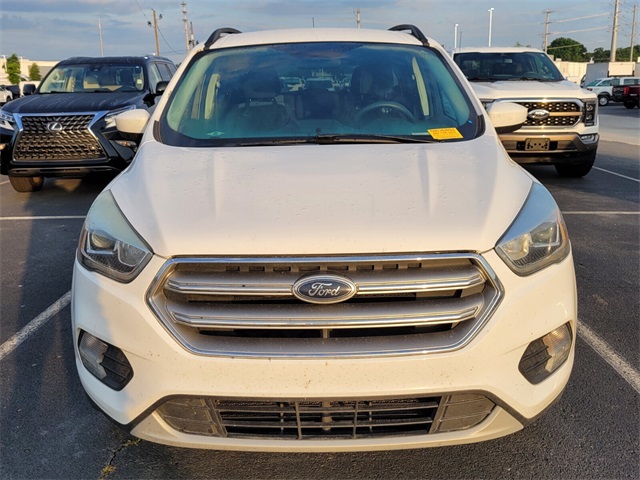 2017 Ford Escape SE photo 2