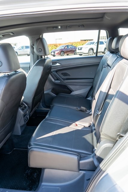 2021 Volkswagen Tiguan SE R-Line Black photo 12