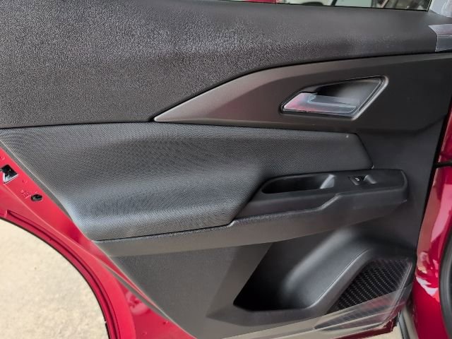 2026 Chevrolet Equinox EV 1LT photo 9