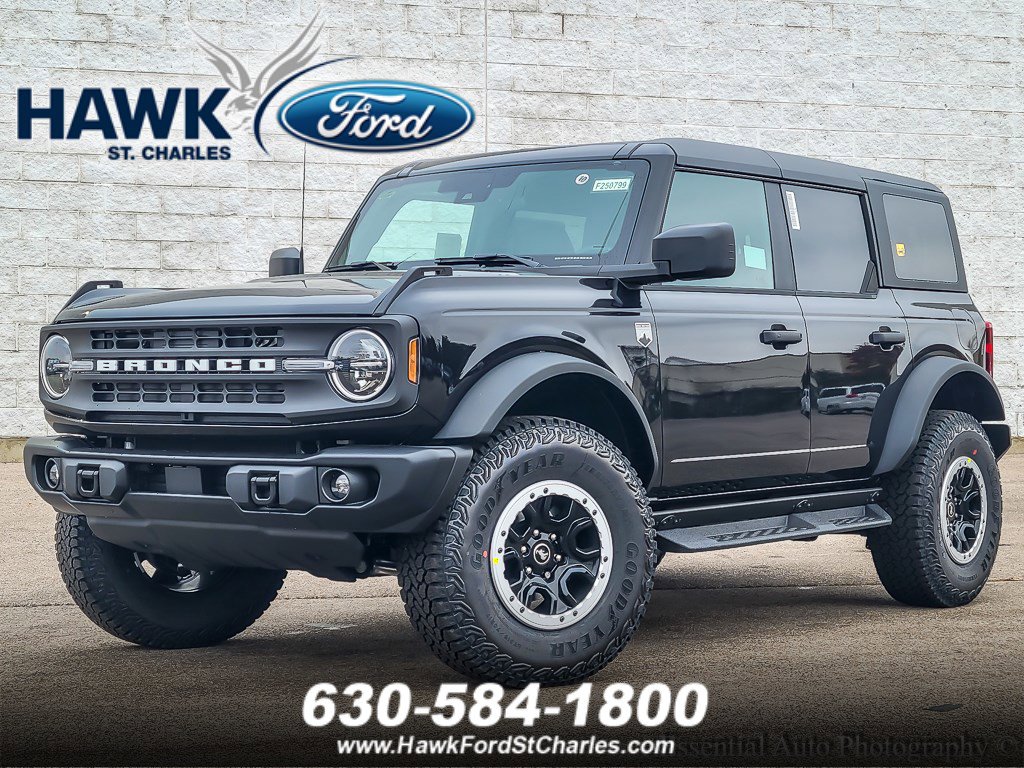 2025 Ford Bronco 4-Door Big Bend's photo