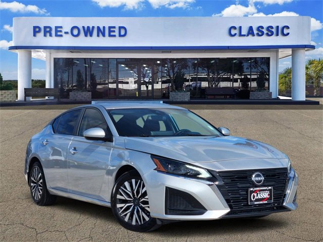 2024 Nissan Altima SV