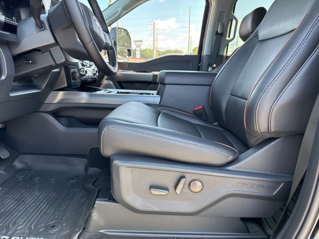 2025 Ford F-350 photo 25