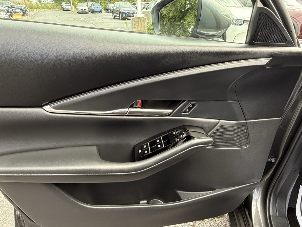 2025 Mazda CX-30 2.5 S Preferred photo 20