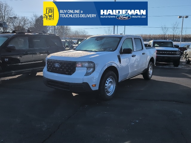 2025 Ford Maverick XL's photo