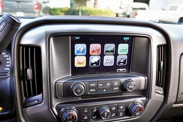 Used 2018 Black Chevrolet LT image 22