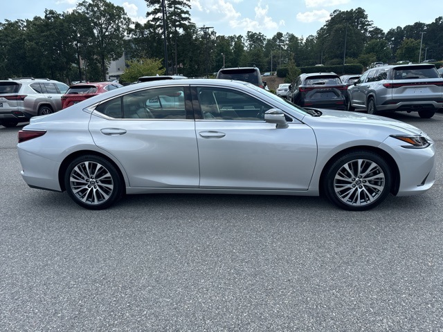 2019 Lexus ES 350 Luxury photo 5