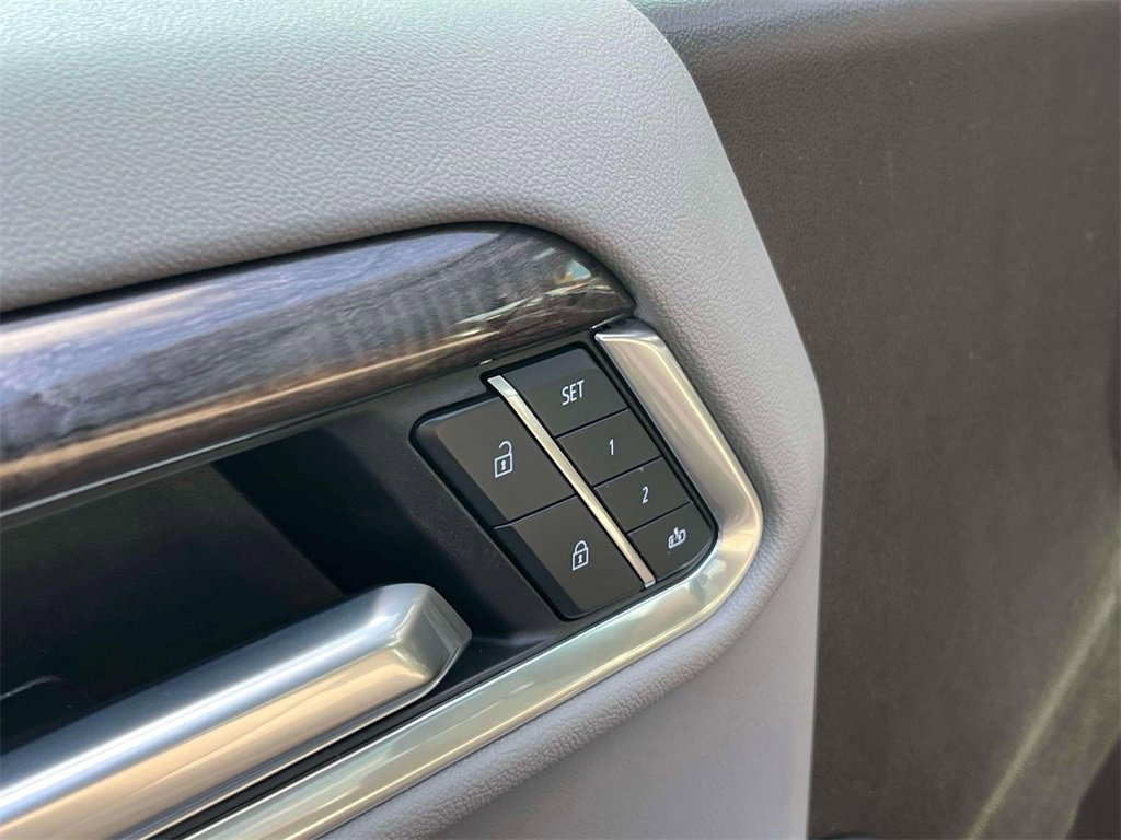 2024 Chevrolet Silverado 1500 LTZ photo 24