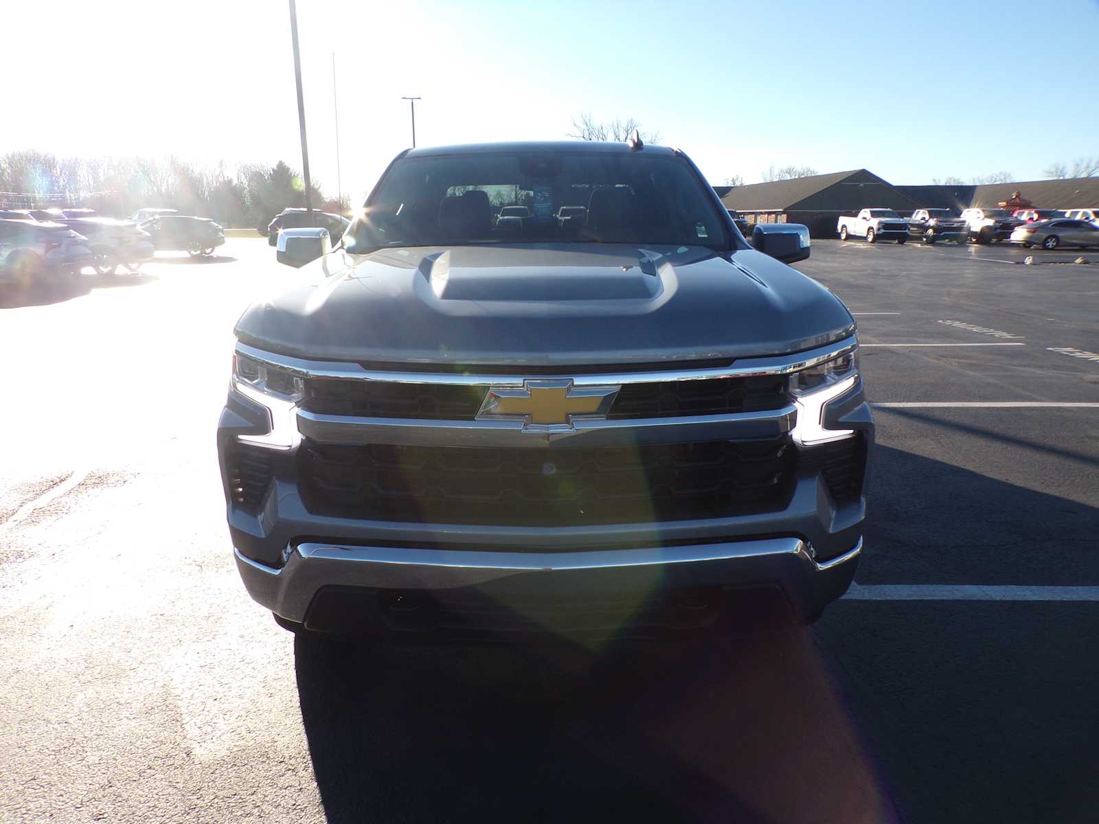 2026 Chevrolet Silverado 1500 LT photo 4