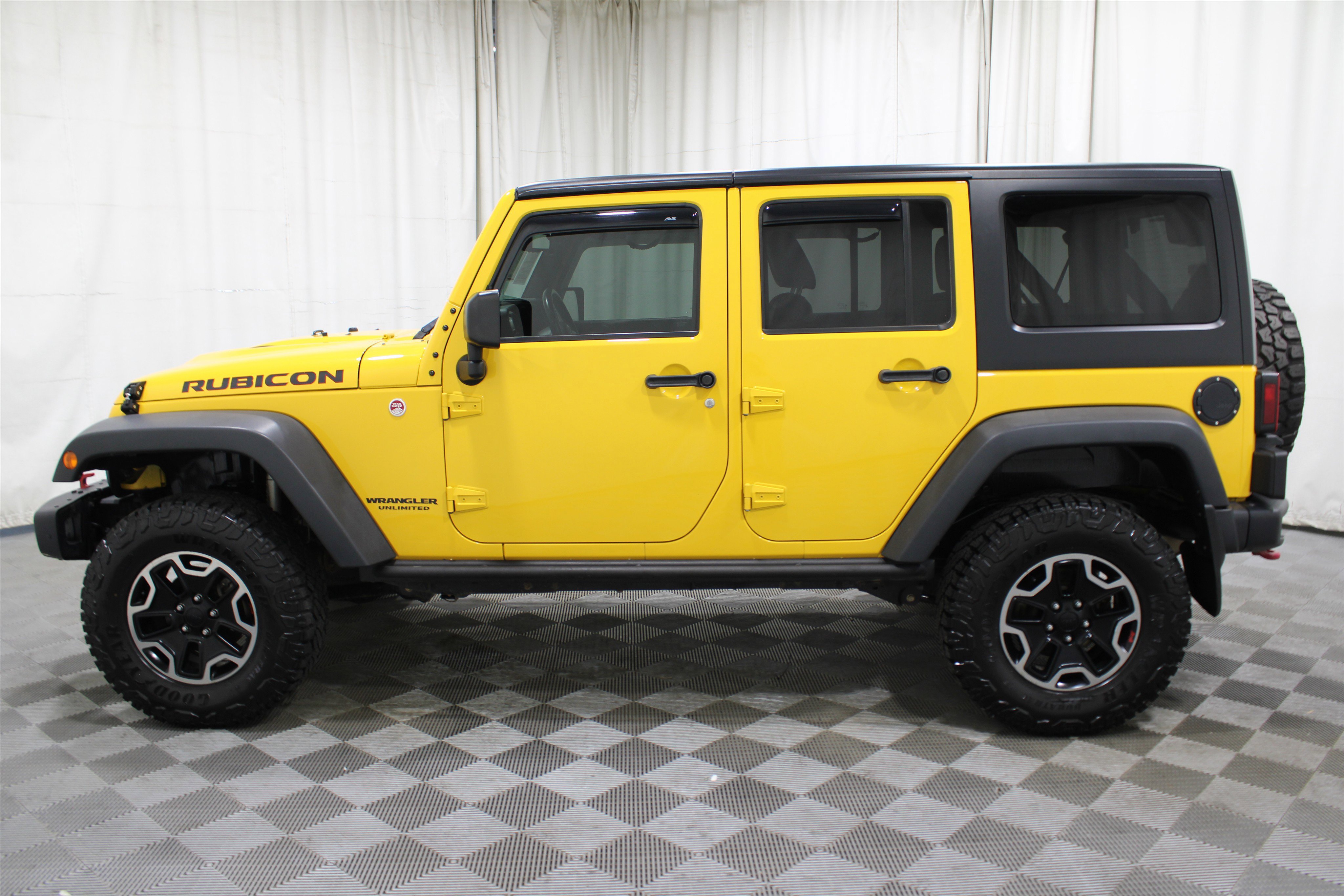 2015 Jeep Wrangler Unlimited Rubicon Hard Rock photo 11