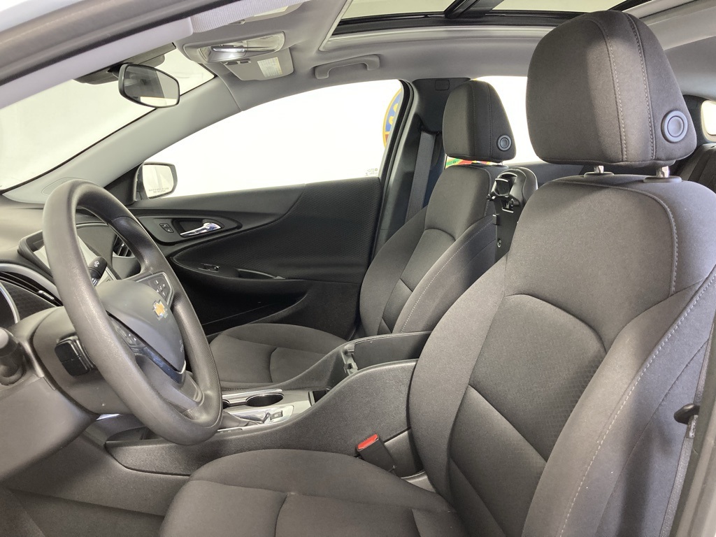 2024 Chevrolet Malibu 1LT photo 9