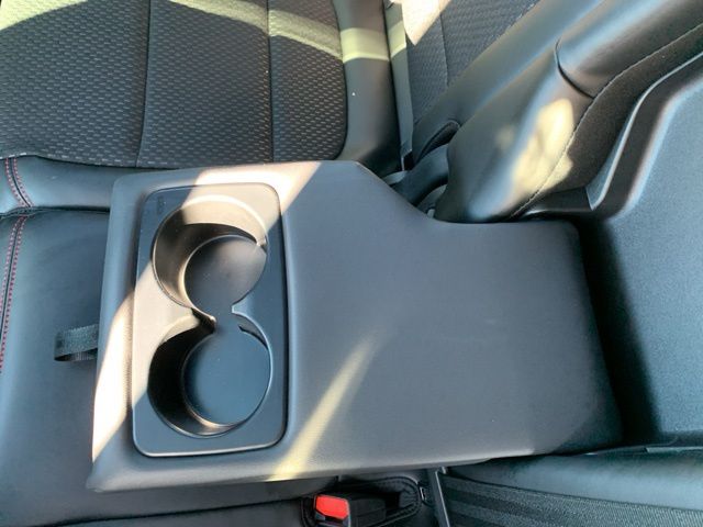 2025 Ford Escape ST-Line photo 25