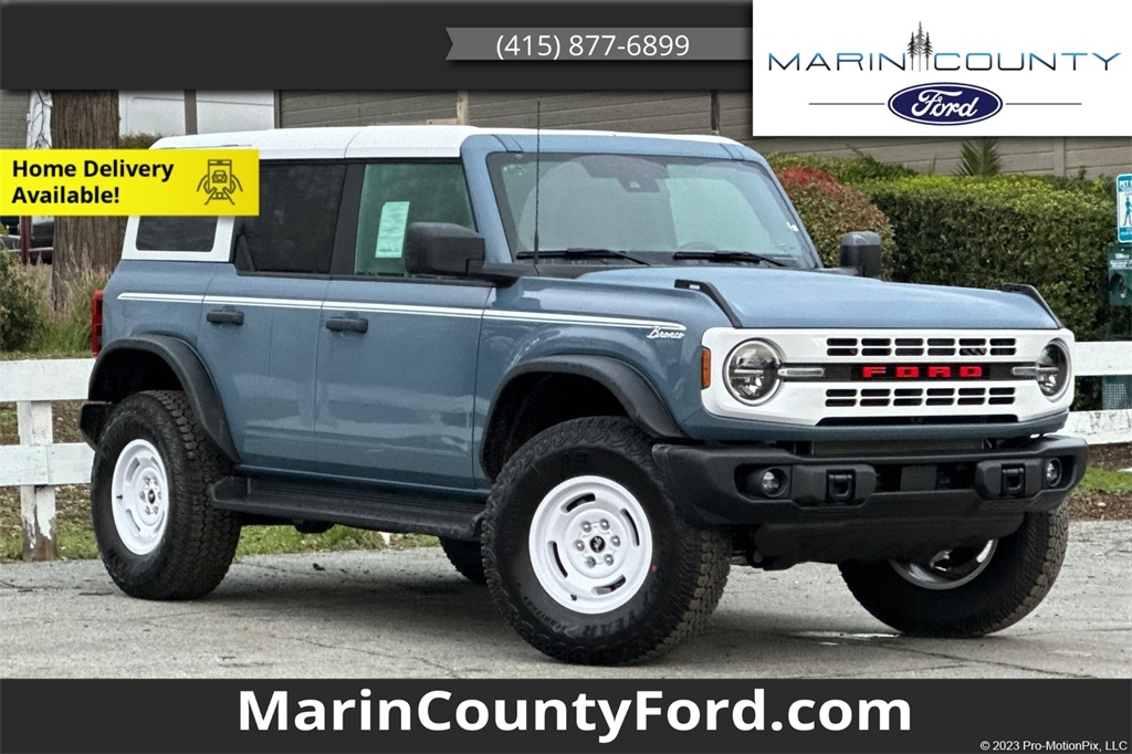 2025 Ford Bronco 4-Door Heritage Editon's photo