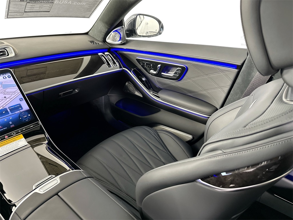 2026 Mercedes Benz S 63 e AMG photo 25