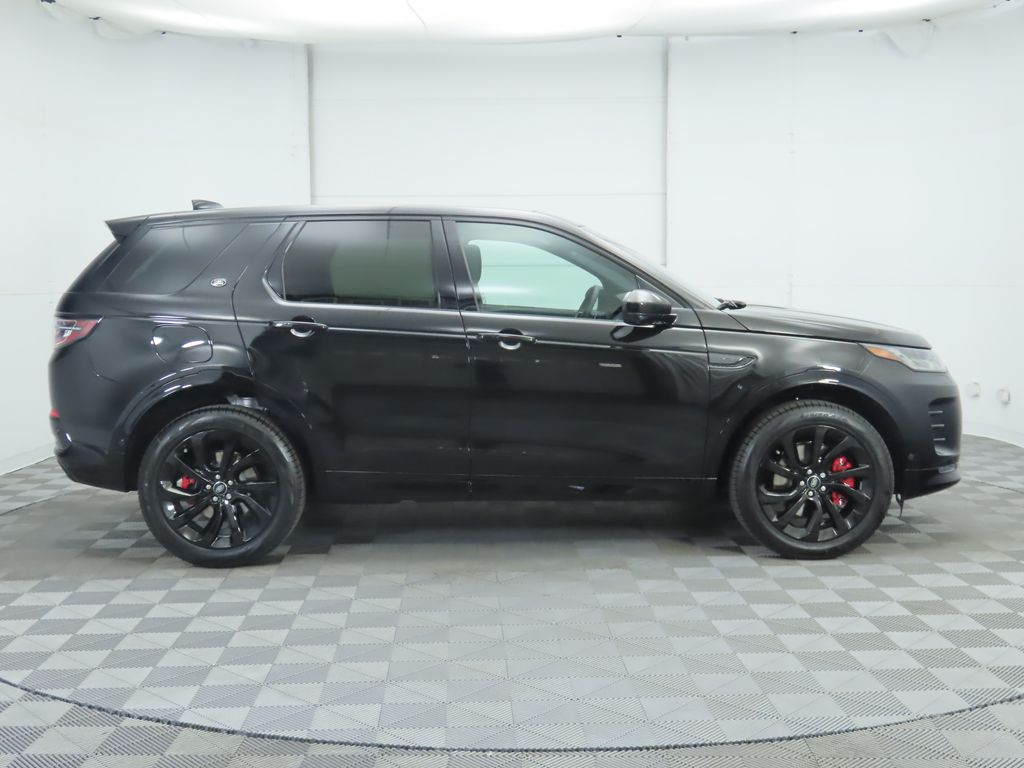 2024 Land Rover Discovery Sport SE photo 2