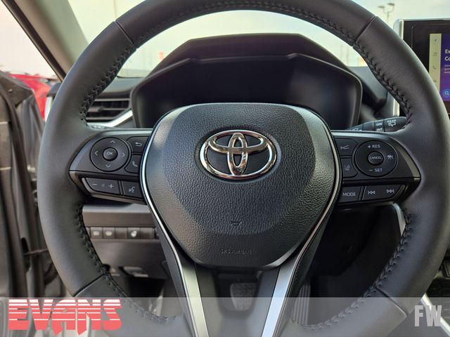 2025 Toyota RAV4 Hybrid XLE photo 10