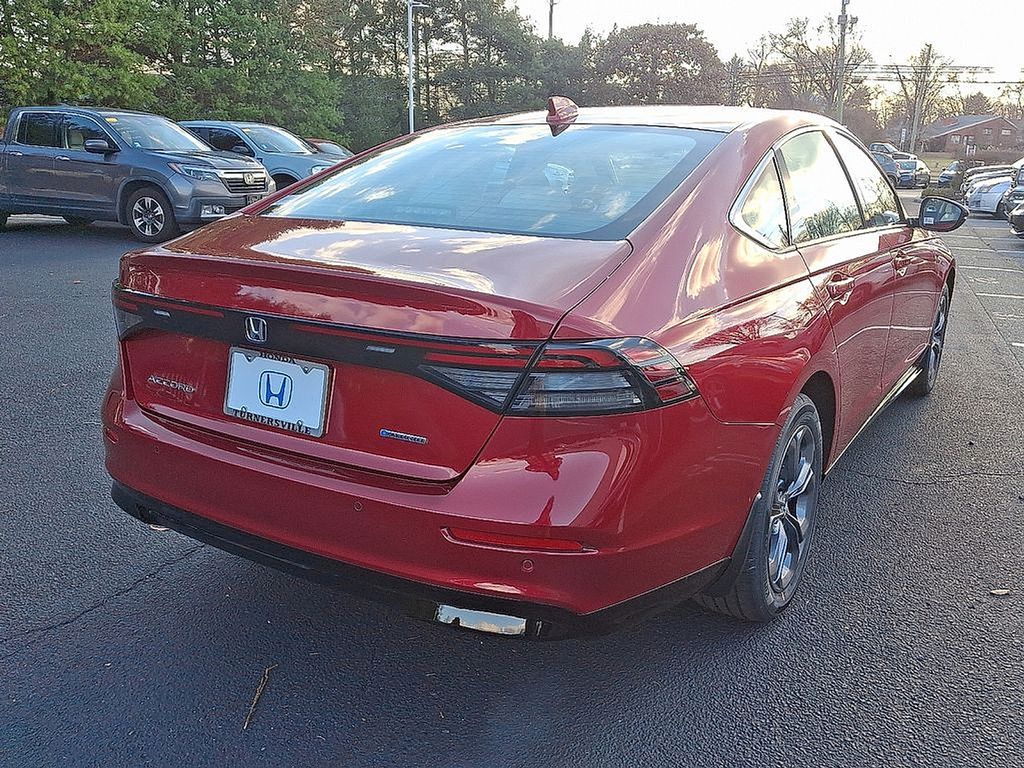 2025 Honda Accord Hybrid EX-L photo 4