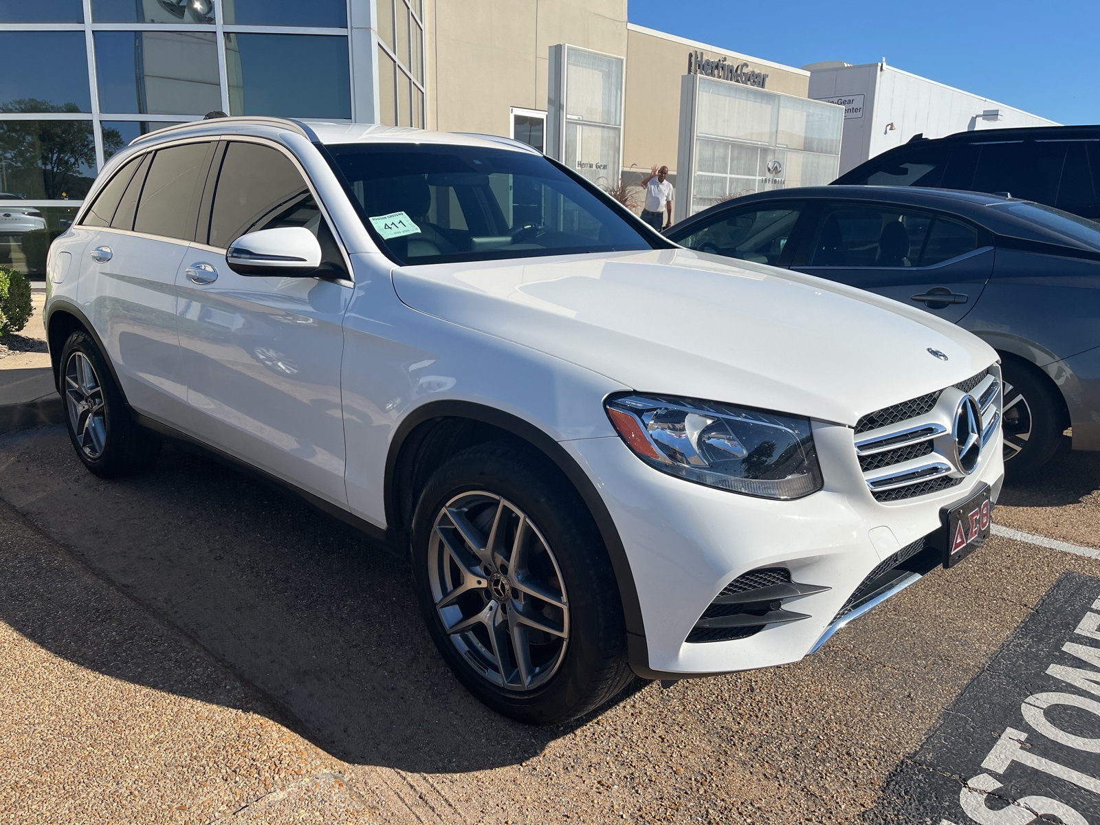 2019 Mercedes Benz GLC 300 photo 2