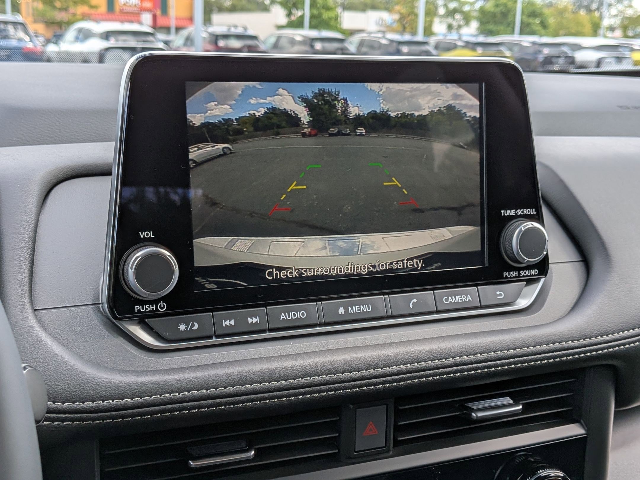 2026 Nissan Rogue SV photo 14