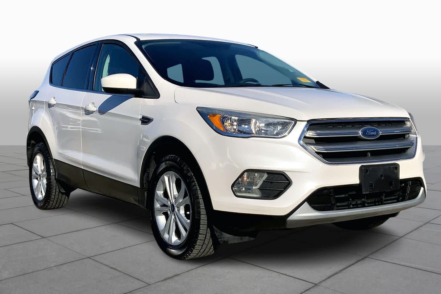 Certified 2017 Ford Escape SE with VIN 1FMCU0GD6HUE40122 for sale in Rockwall, TX