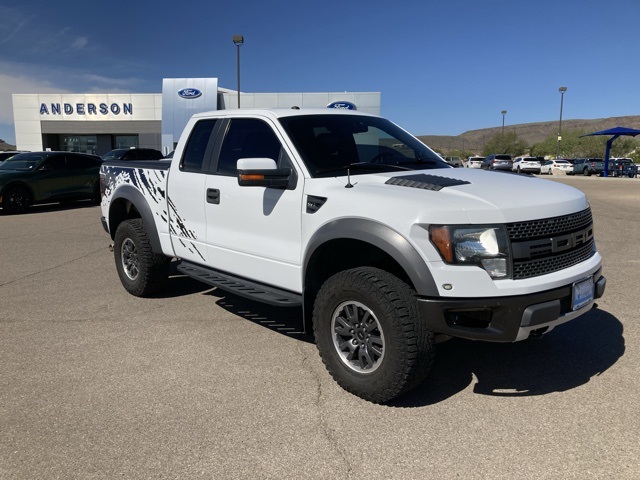 2010 Ford F-150 SVT Raptor photo 3