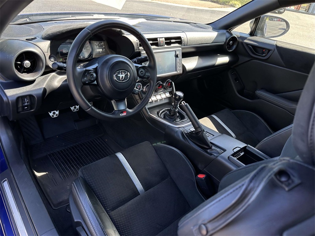 2023 Toyota GR86 Premium photo 2