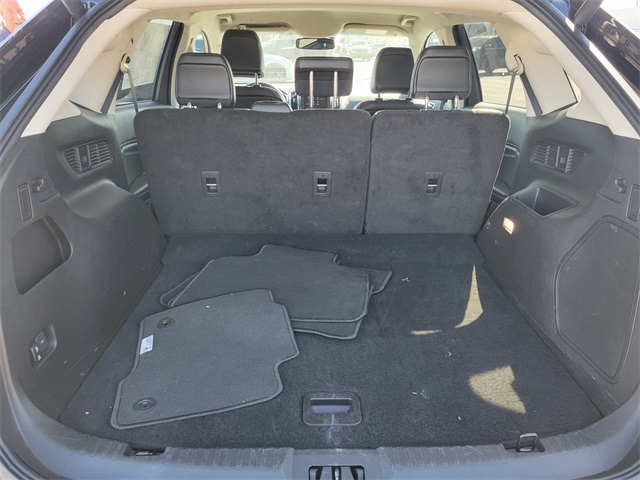 2024 Ford Edge Titanium photo 17
