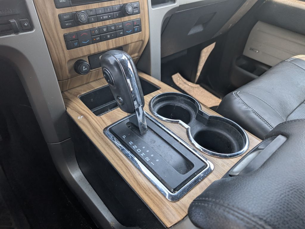 2011 Ford F-150 Lariat photo 13