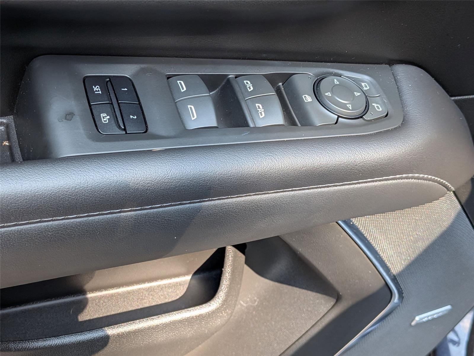 2023 Chevrolet Tahoe LT photo 11