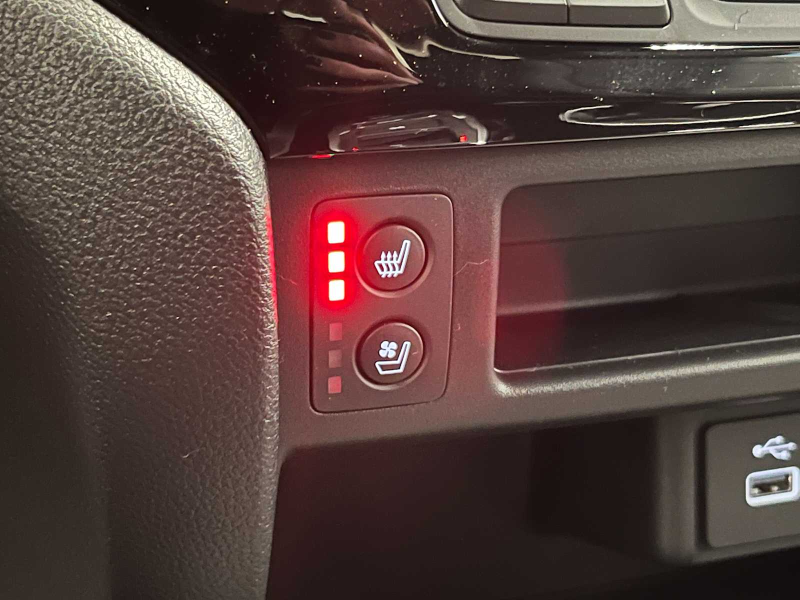 2025 Honda Ridgeline Black Edition photo 23