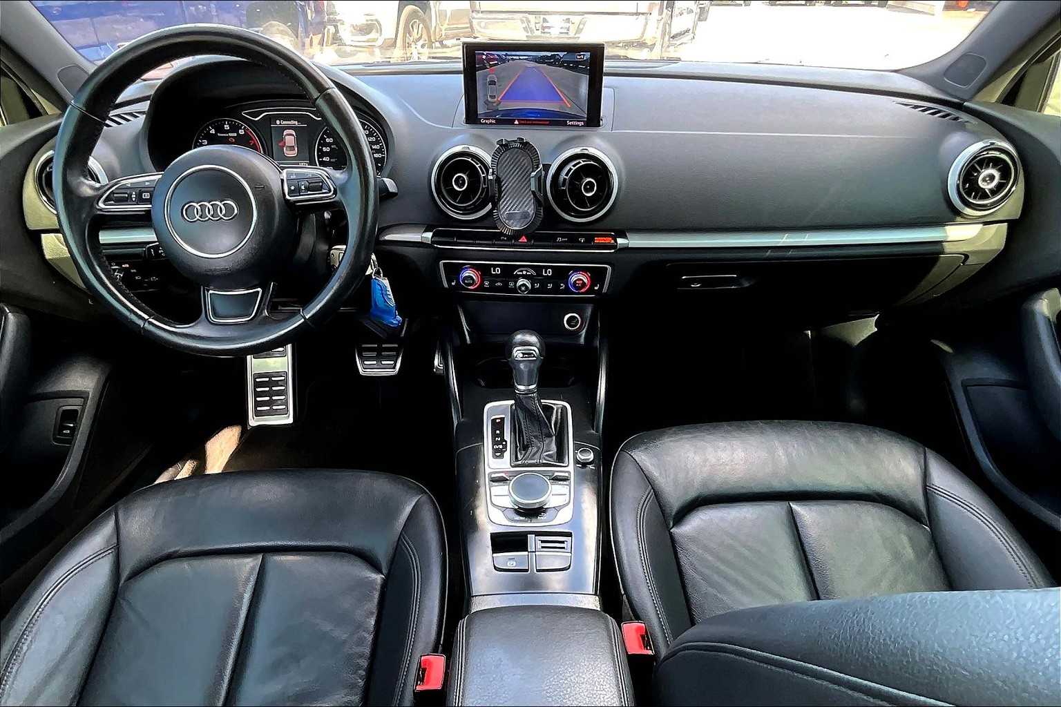 2016 Audi A3 1.8T photo 12
