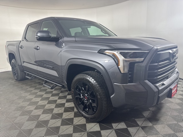 2026 Toyota Tundra SR5's photo